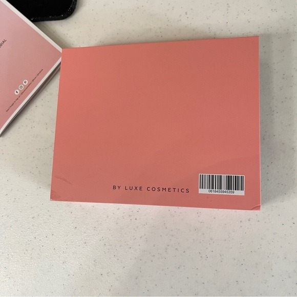 NEW IN BOX‼️LUXE Lash Lift Set. $69.95 - Picture 4 of 7